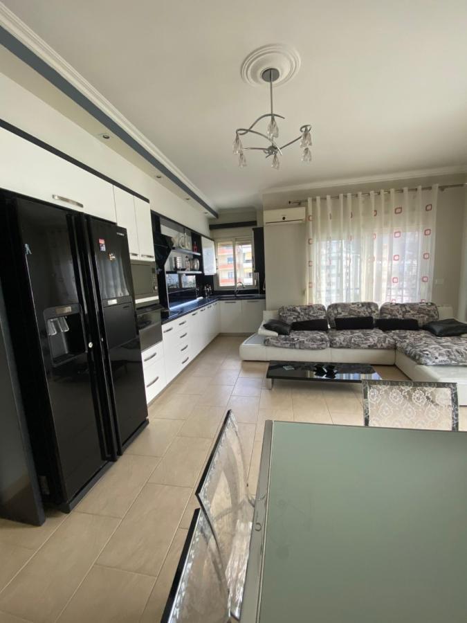 Appartamento Marina House Vlorë Esterno foto