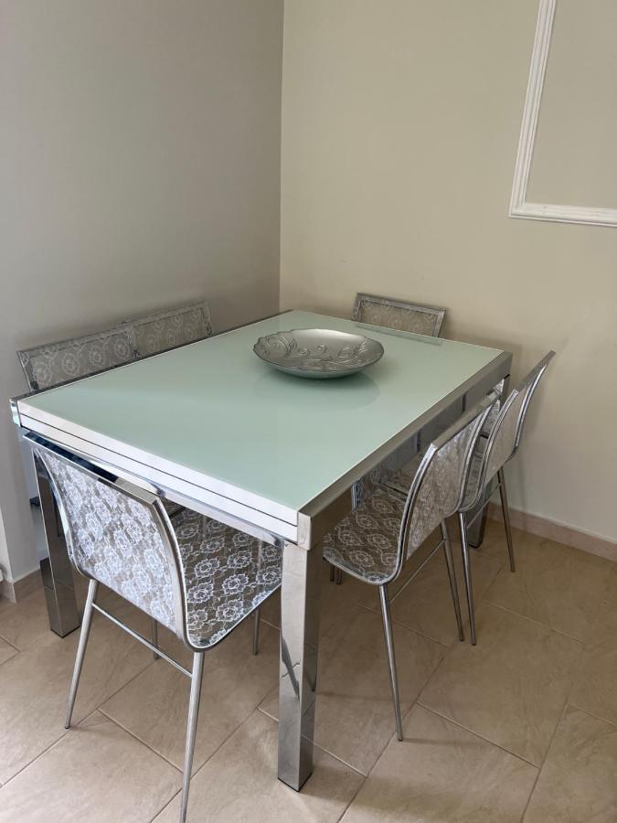 Appartamento Marina House Vlorë Esterno foto