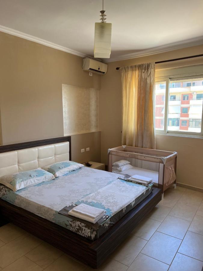 Appartamento Marina House Vlorë Esterno foto