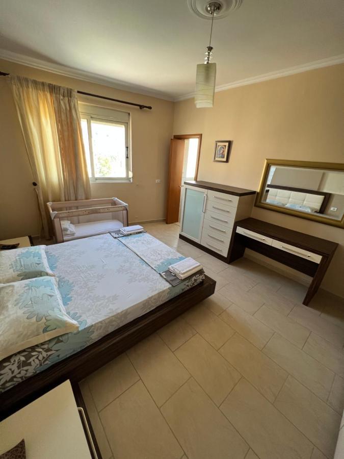 Appartamento Marina House Vlorë Esterno foto