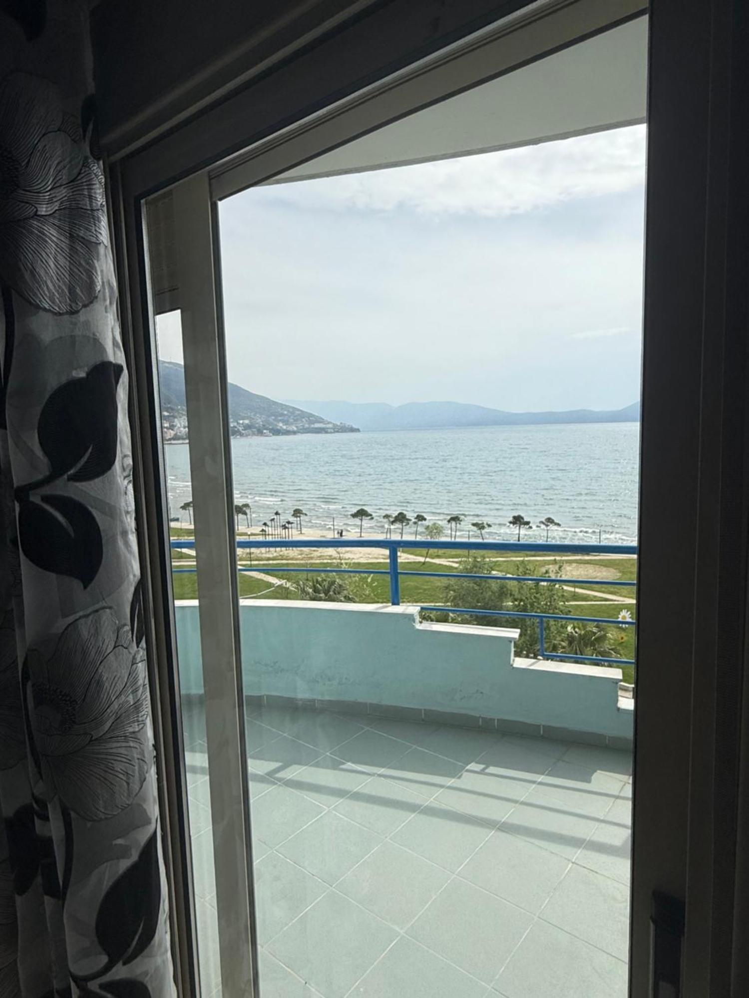 Appartamento Marina House Vlorë Esterno foto